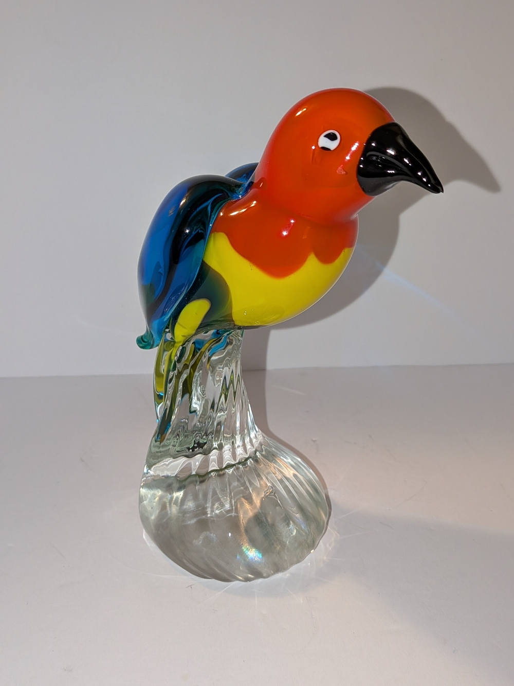 Vintage Hand Blown Art Glass Parrot Tropical Bird Figurine 7 3/4" Tall